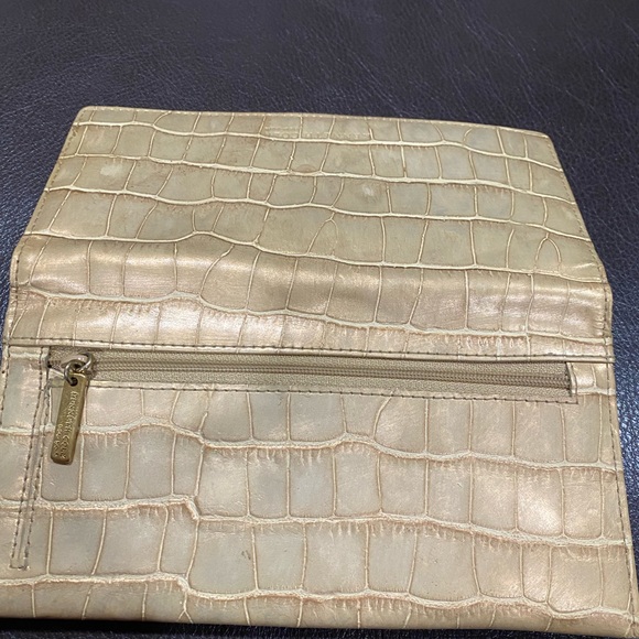 Kenneth Cole New York Wallet - Picture 5 of 8